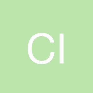 Meet your Posher, Claudia